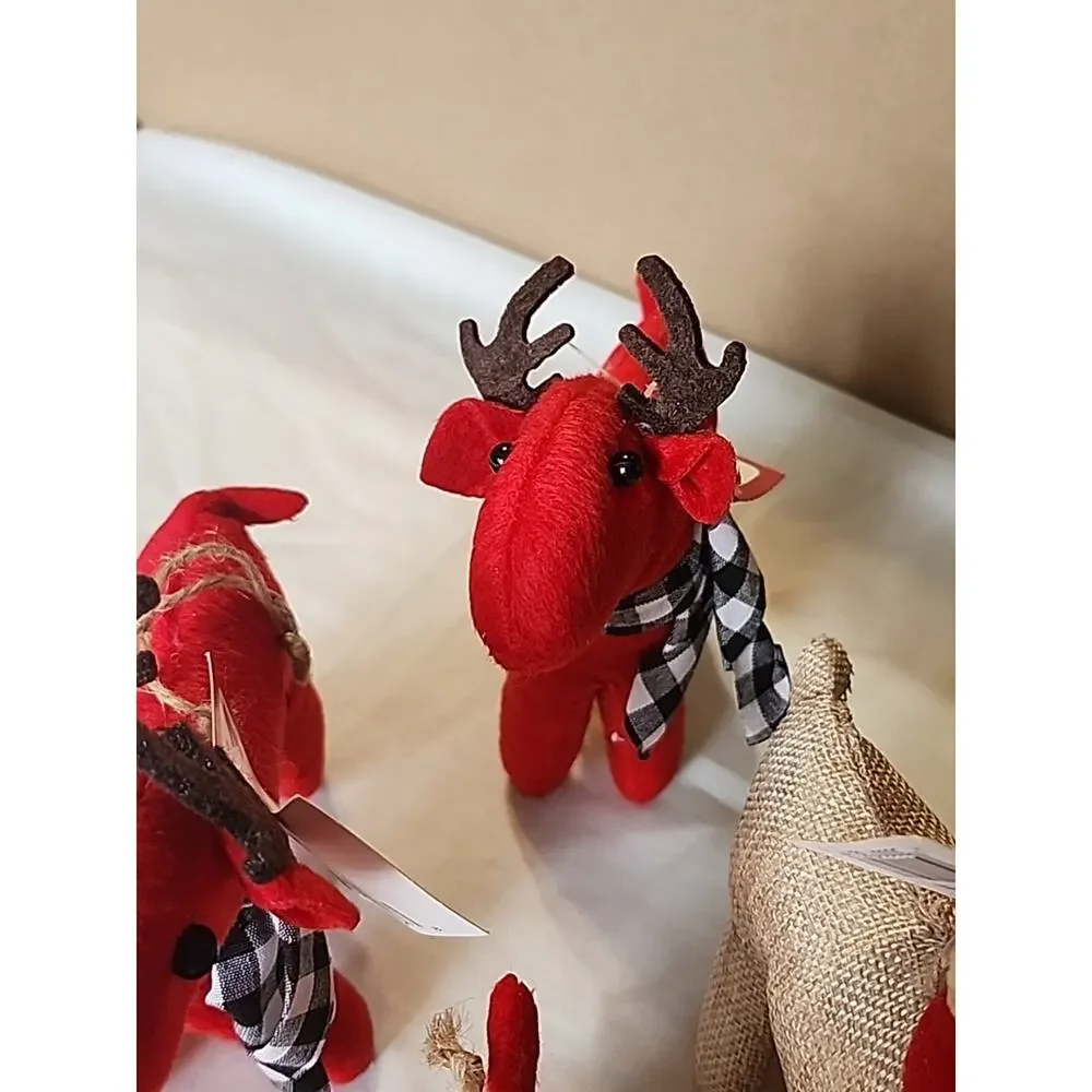 4 Home Style Christmas Reindeer Ornaments Felt Red Burlap Plush 6